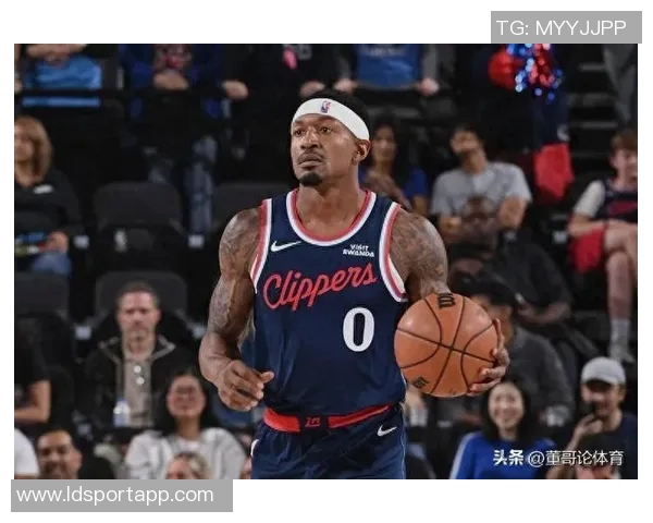 泰伦卢谈小卡比尔出场受限影响阵容组合评估仍待时日